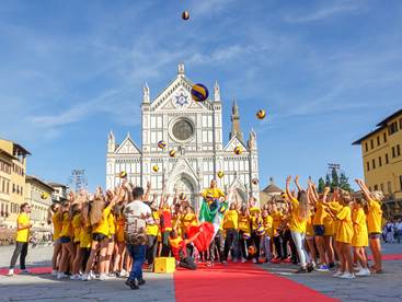 DHL FLASHMOB A FIRENZE!